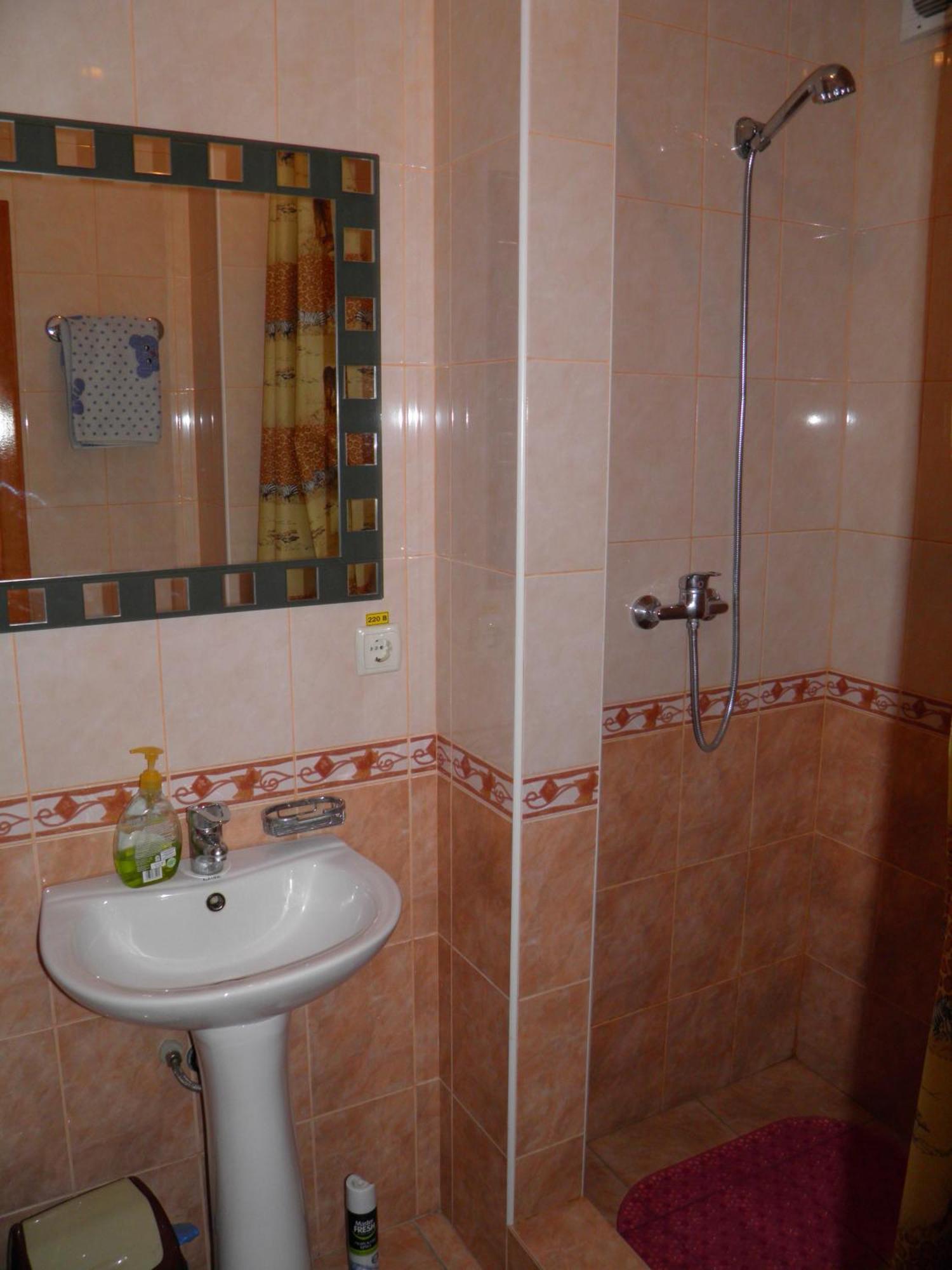 Atrium Hotel Melitopolʼ Eksteriør billede
